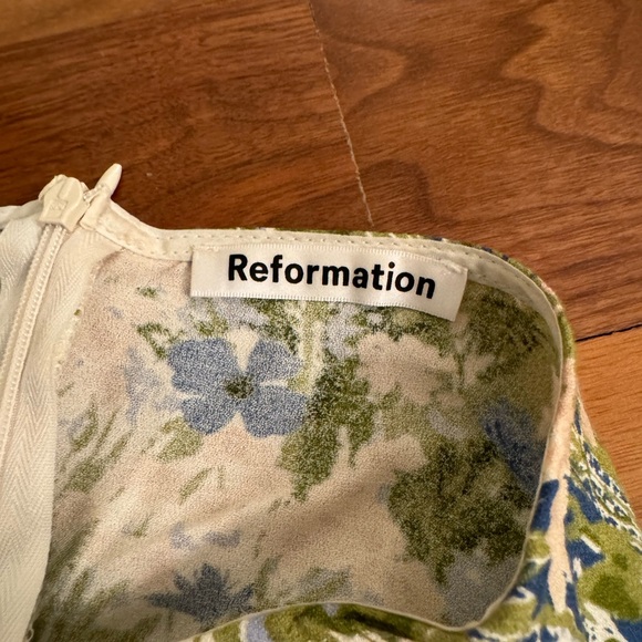 Reformation Margot Mini Skirt - Picture 4 of 5